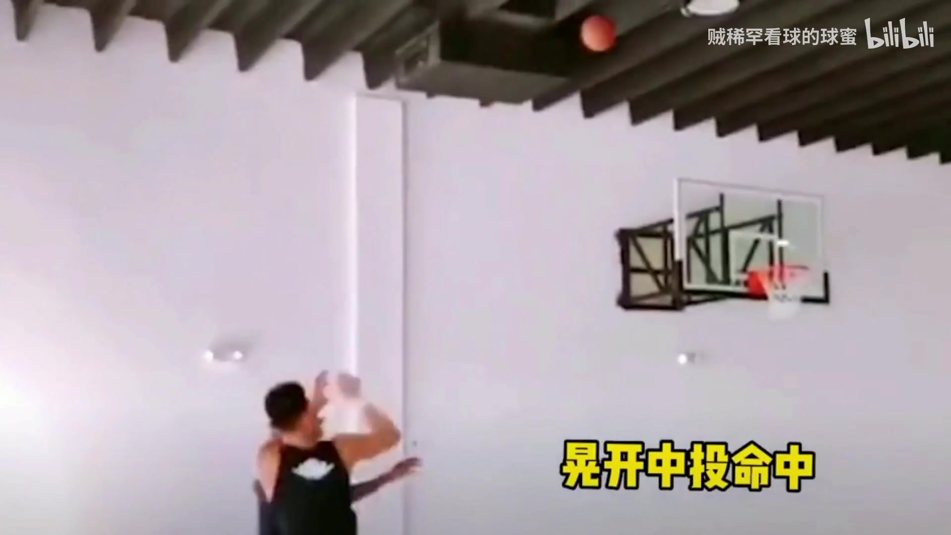 郭艾伦单挑奥拉迪波，这进攻真打不了NBA？