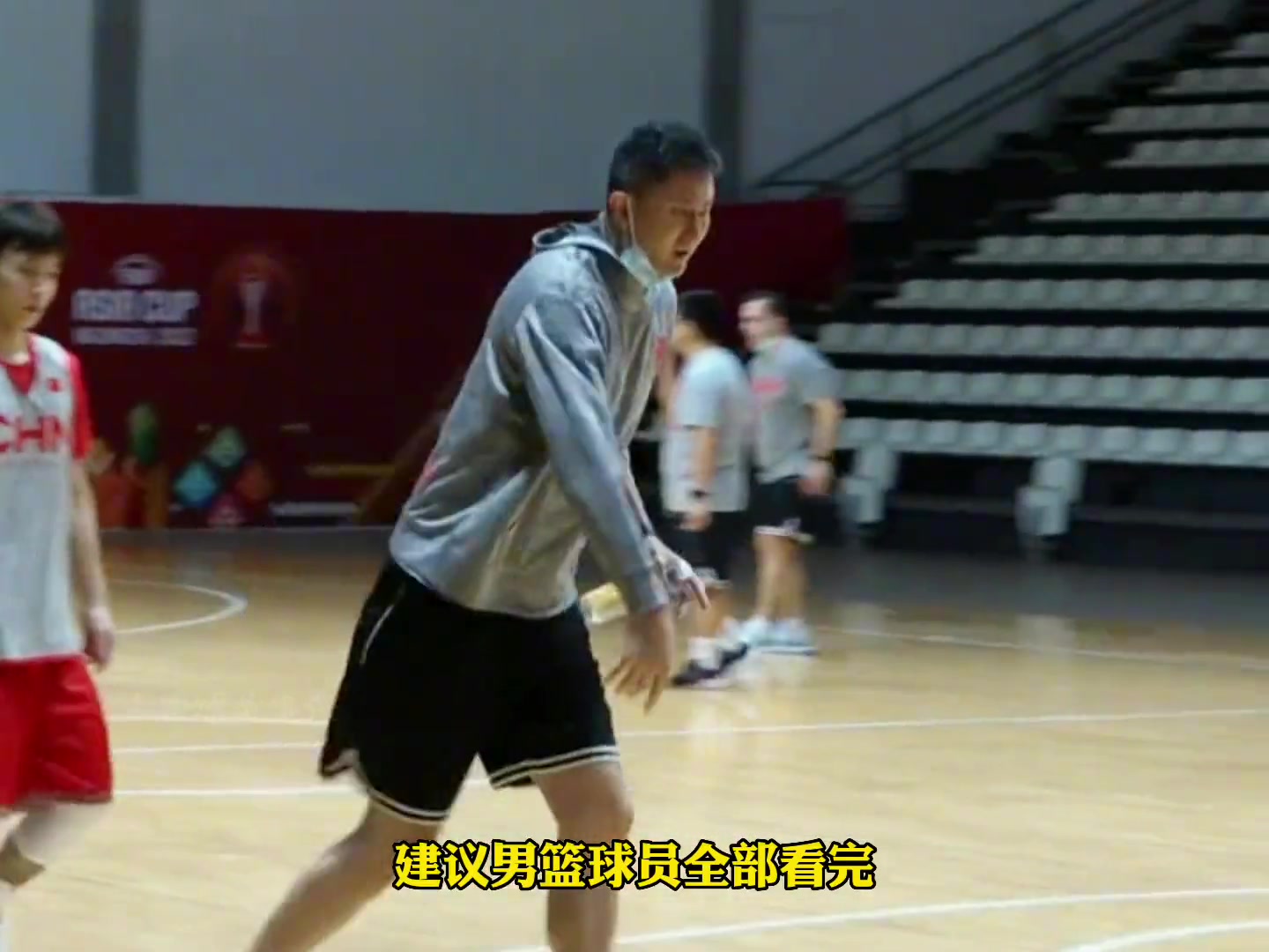 “你知道林书豪新秀时在nba的一天是怎么度过的吗？”