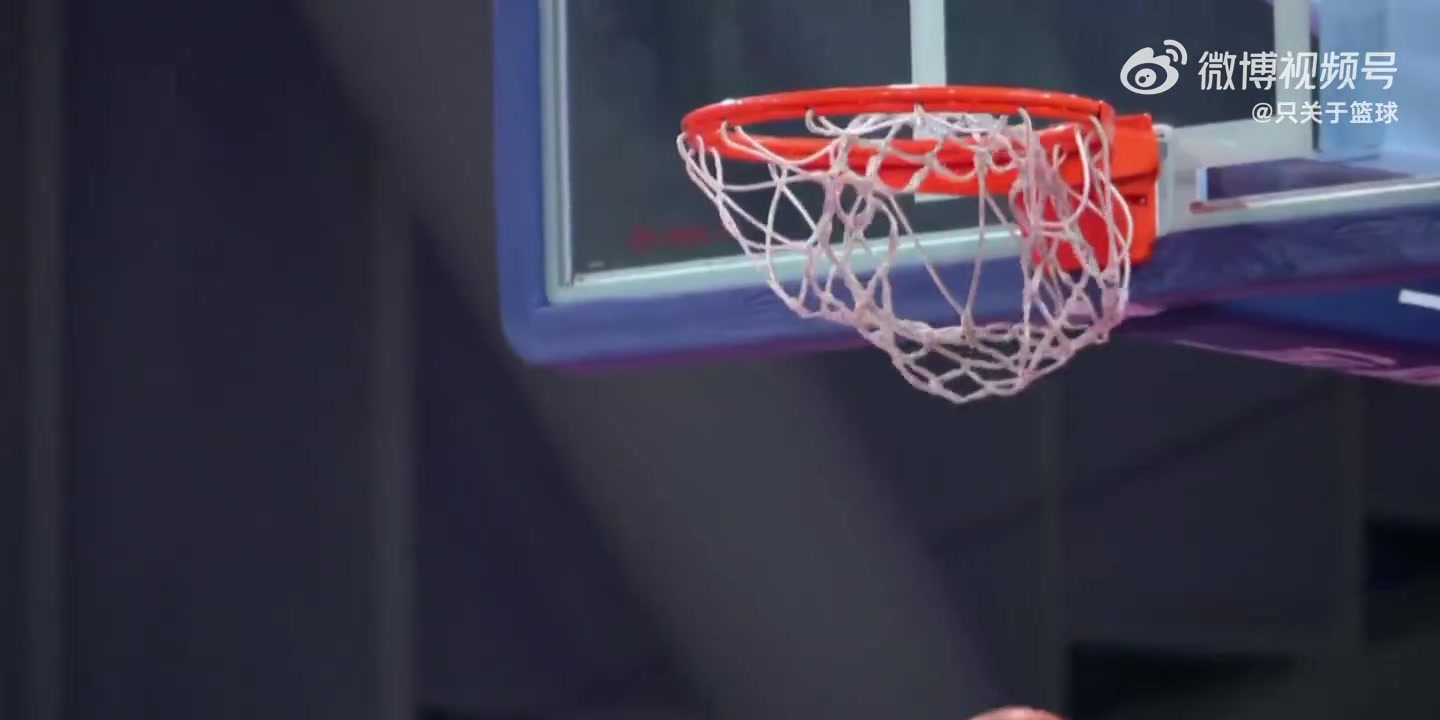 三分疯狂出手25次仅中4球！李梦打个WCBA全明星也太累了吧！