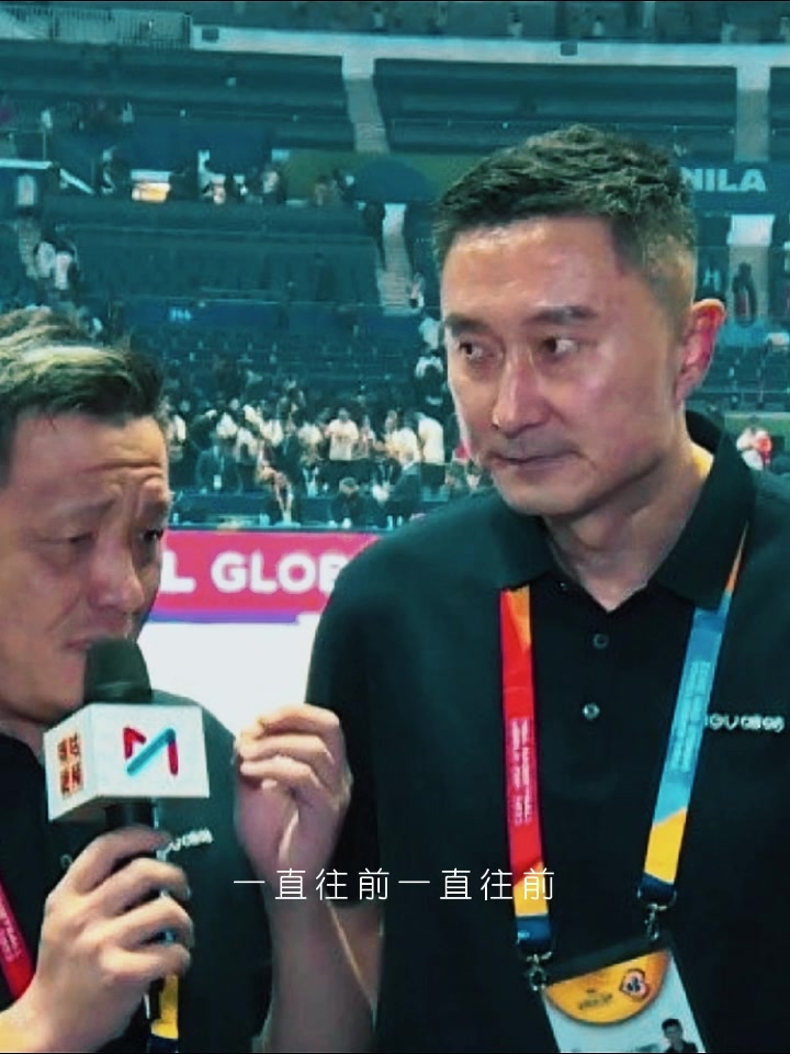 媒体人：自己辛苦拿到世界杯入场卷打成这样 最难受的是杜峰吧