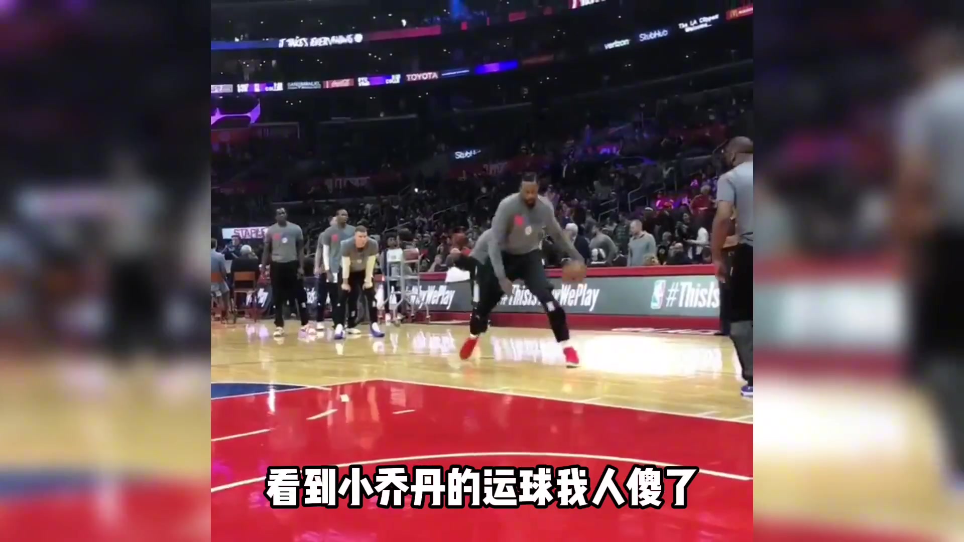 NBA球员运球技术有多强？戈登运球速率极快，轻松过掉中国街球手