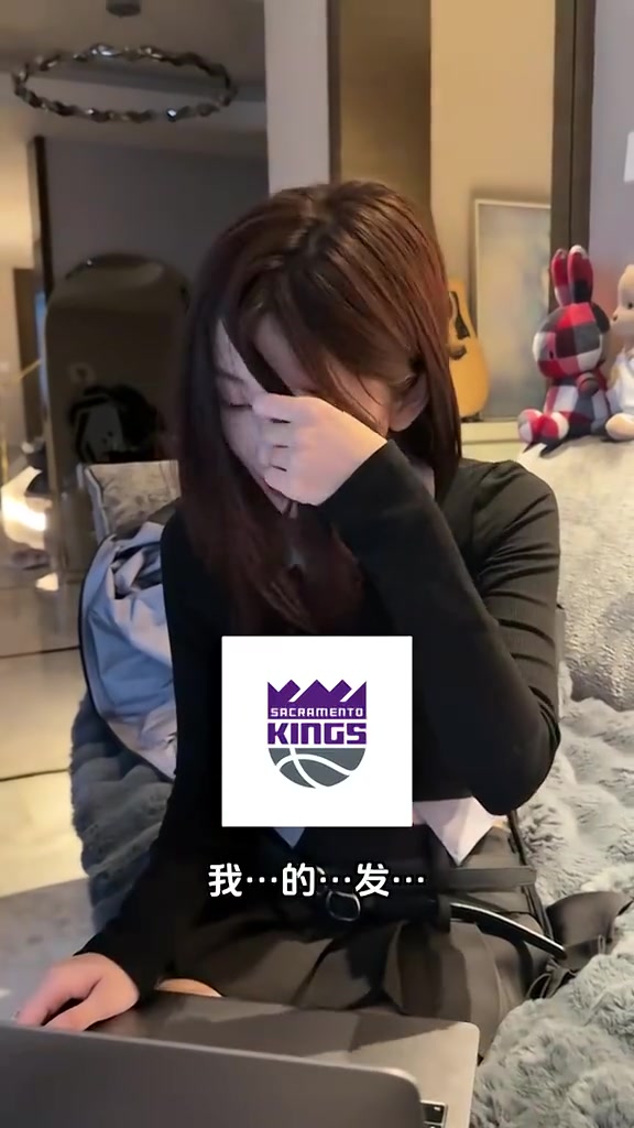 让你的女朋友也来试试，看LOGO猜球队名????