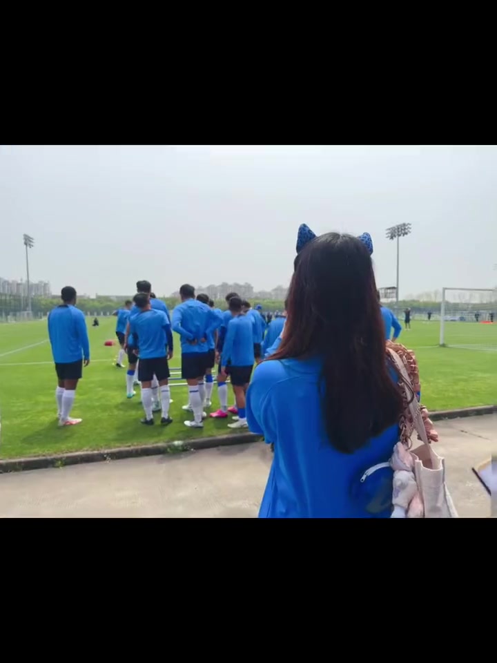 这样的申花球迷够不够吸引你眼球????