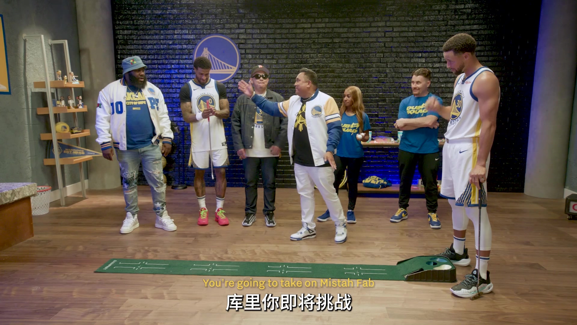 ????库里决定将天赋带到“迷你高尔夫”！