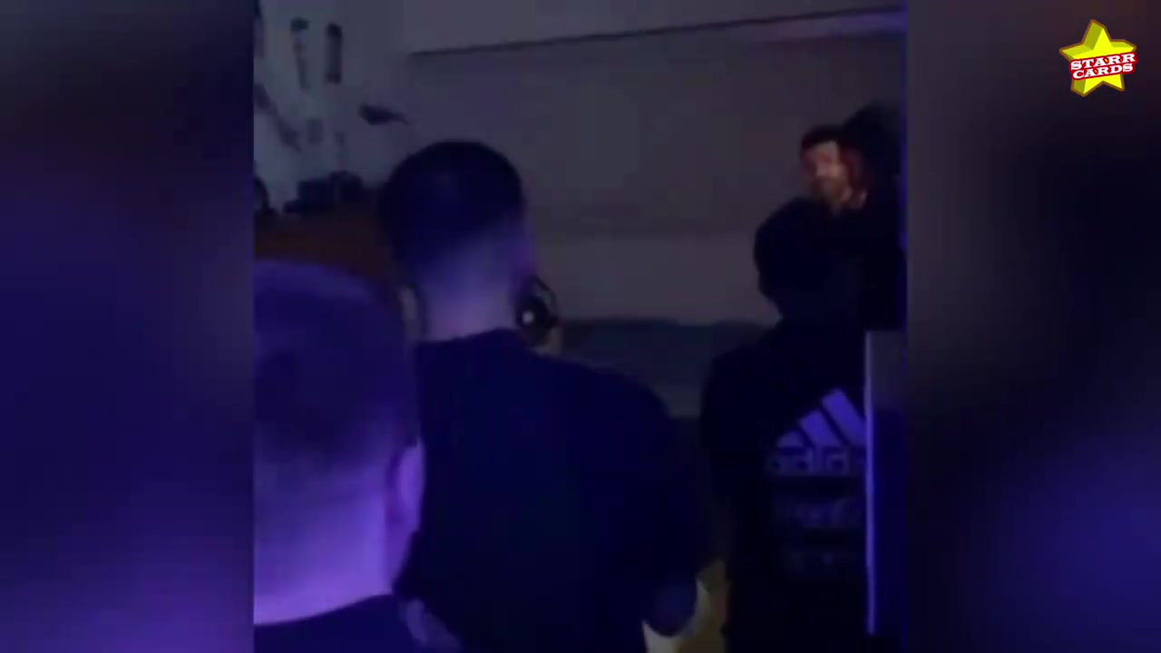 毫无准备????梅西34岁生日时，队友们半夜突袭，梅西吓了一跳
