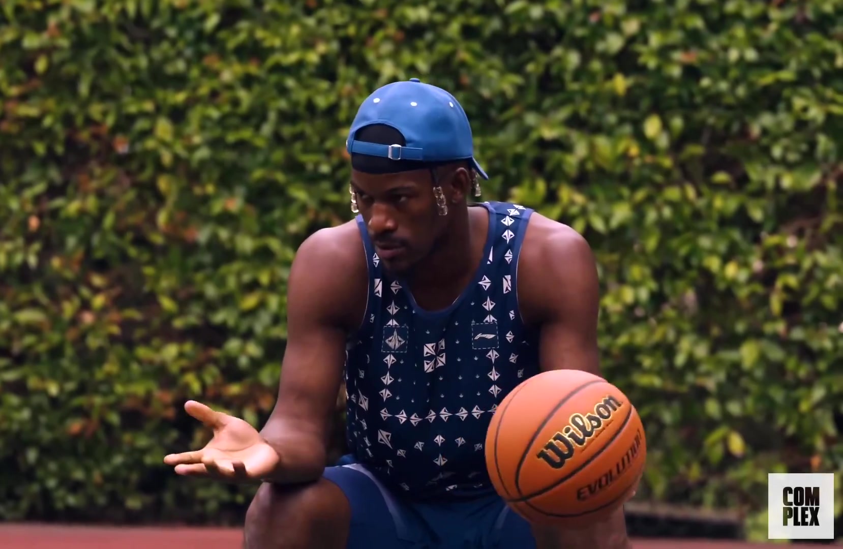????巴特勒：我在NBA最难对付的对手就是时间老人，我不再年轻了，而是越来越老了！