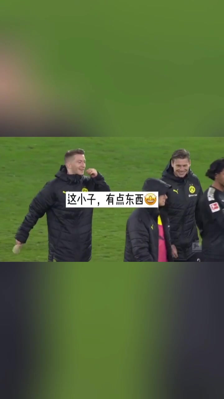 ????说进三就进三！19岁哈兰德多特首秀帽子戏法！