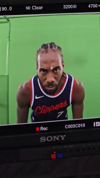 ????有点子喜剧天赋！小卡果然是个“fun guy”啊哈哈哈