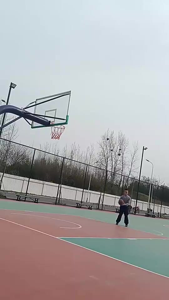 哥们，你别告诉我说你是在模仿杜兰特????