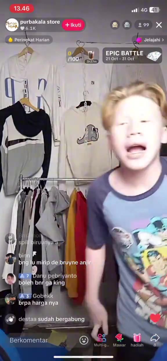 “德布劳内”不踢球转行去做服装贸易！？这脸也太像了吧????
