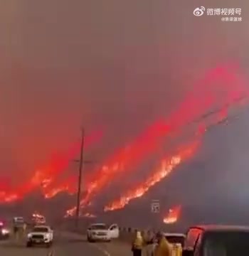 目前已有1.9万人火速撤离！洛杉矶新一轮山火正在快速蔓延????