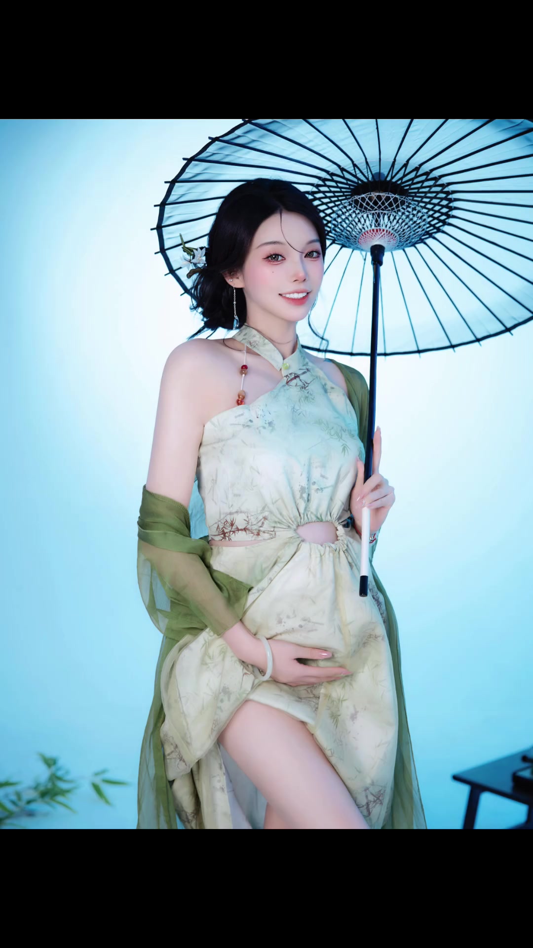 挺美啊！美女主播小太阳晒照：拍到了人生绝美的????蛇年孕照！