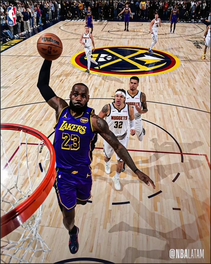 ????约基奇打爆联盟所有中锋，偏偏我湖没有中锋！