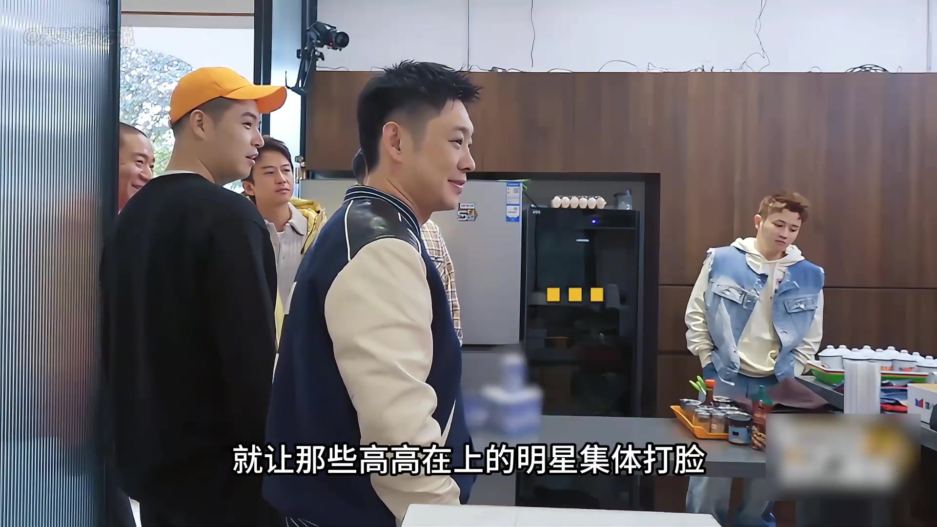 太有节目效果！范志毅用三包泡面打脸一众明星????