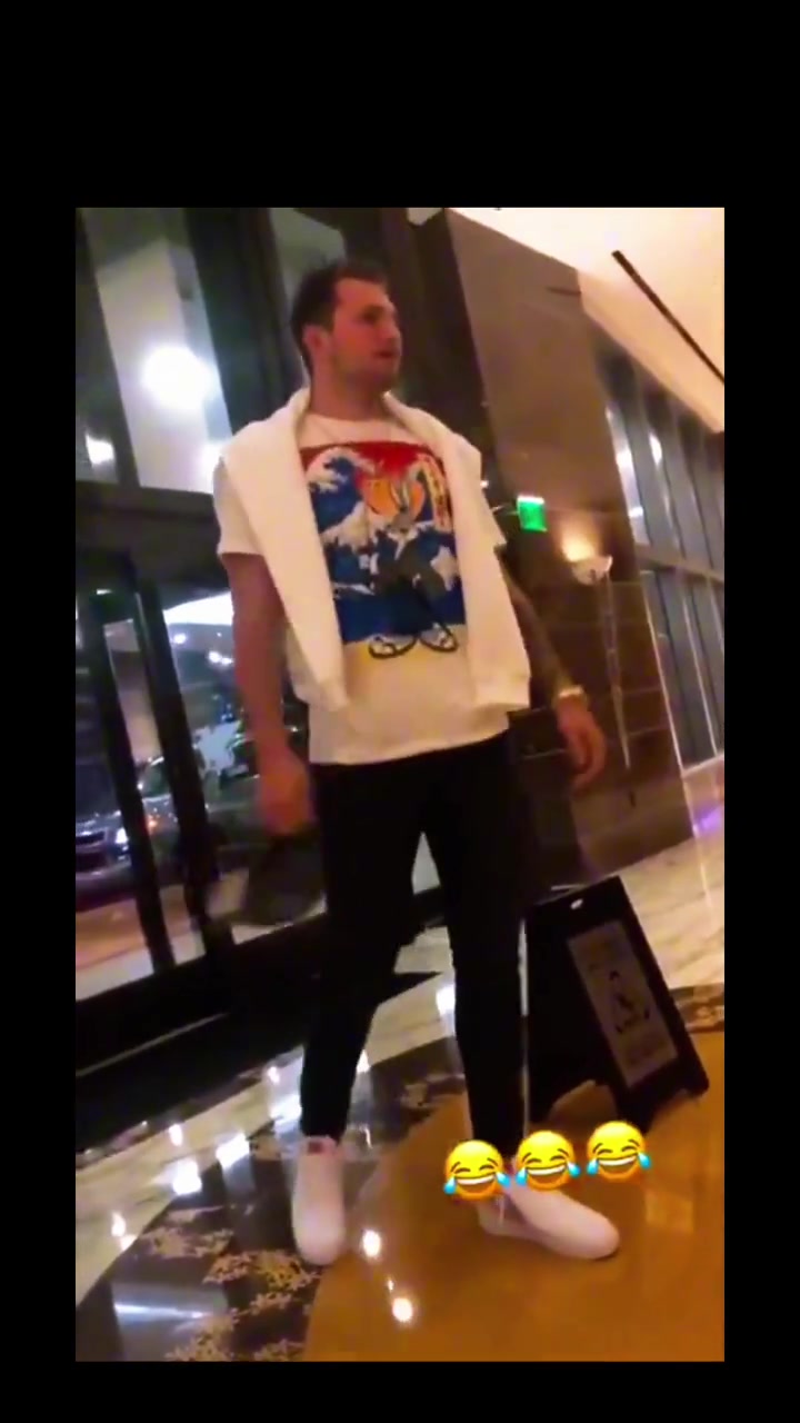 ????布伦森东契奇队友时期画面，在一起欢乐多!????