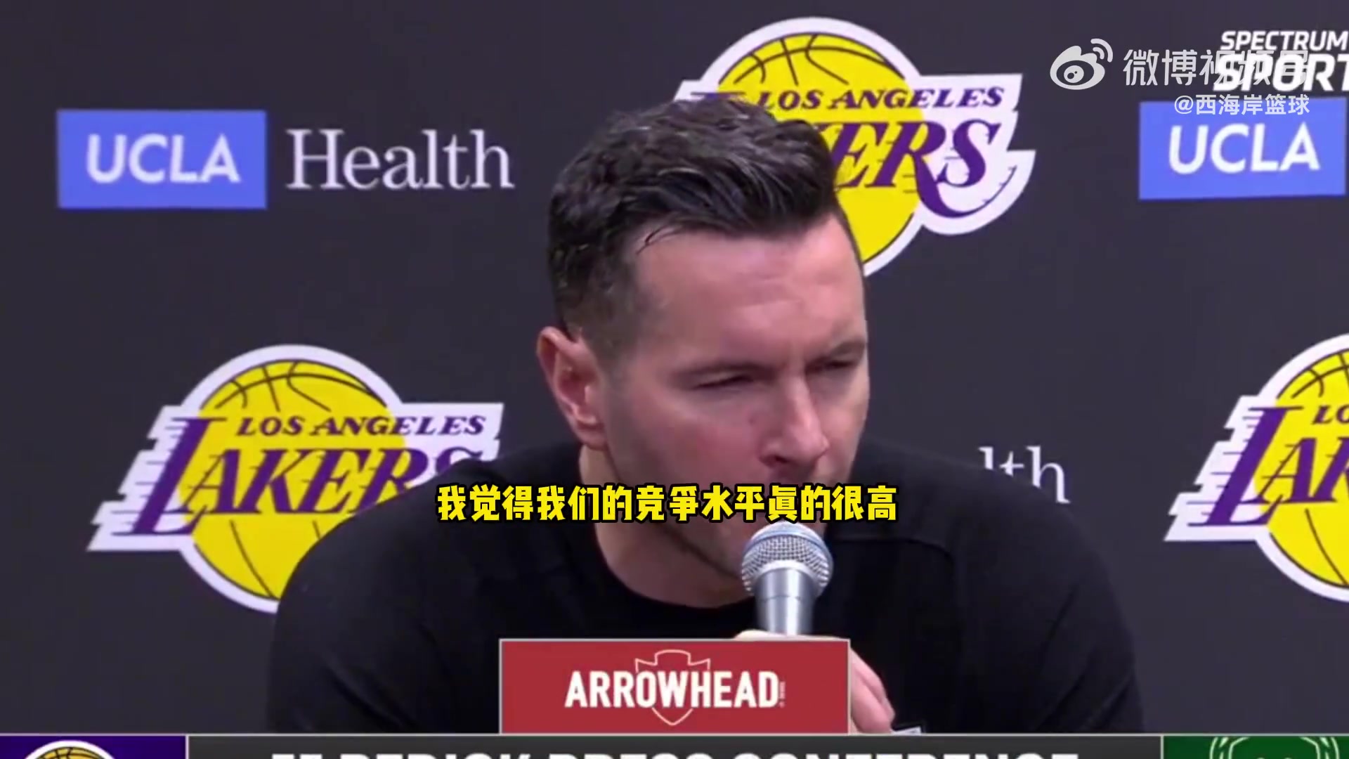 护球星！东契奇的几次失误？雷迪克：不是他的错 球队执行问题
