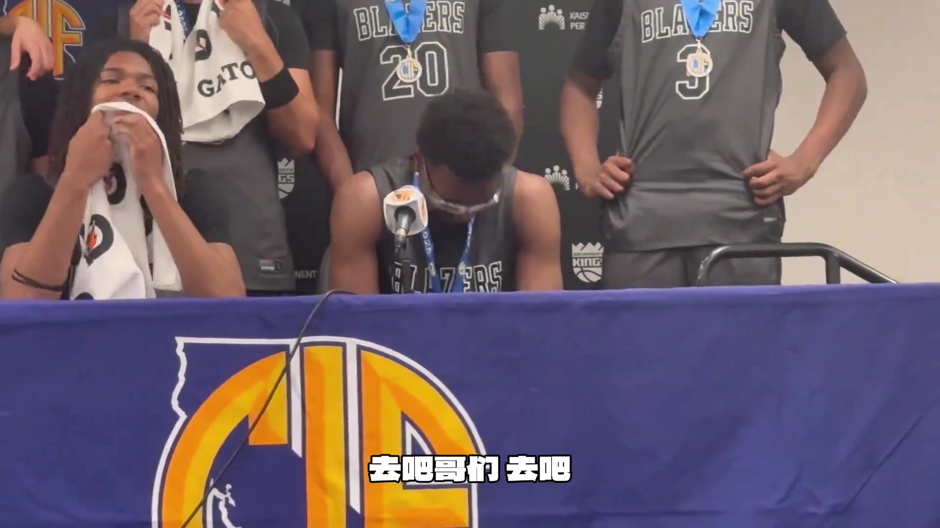 布朗尼：你才3分，哥哥我今天5分。you know！????