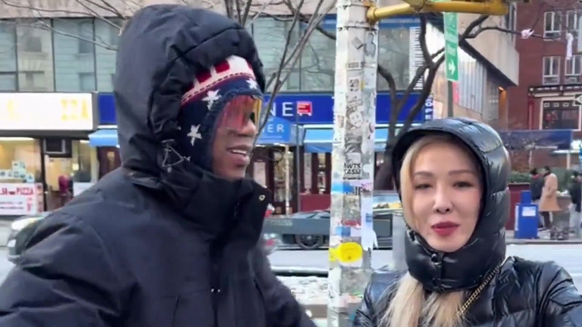 ????这是恋爱了？马布里与40岁前好声音歌手汪妤凌亲密互动