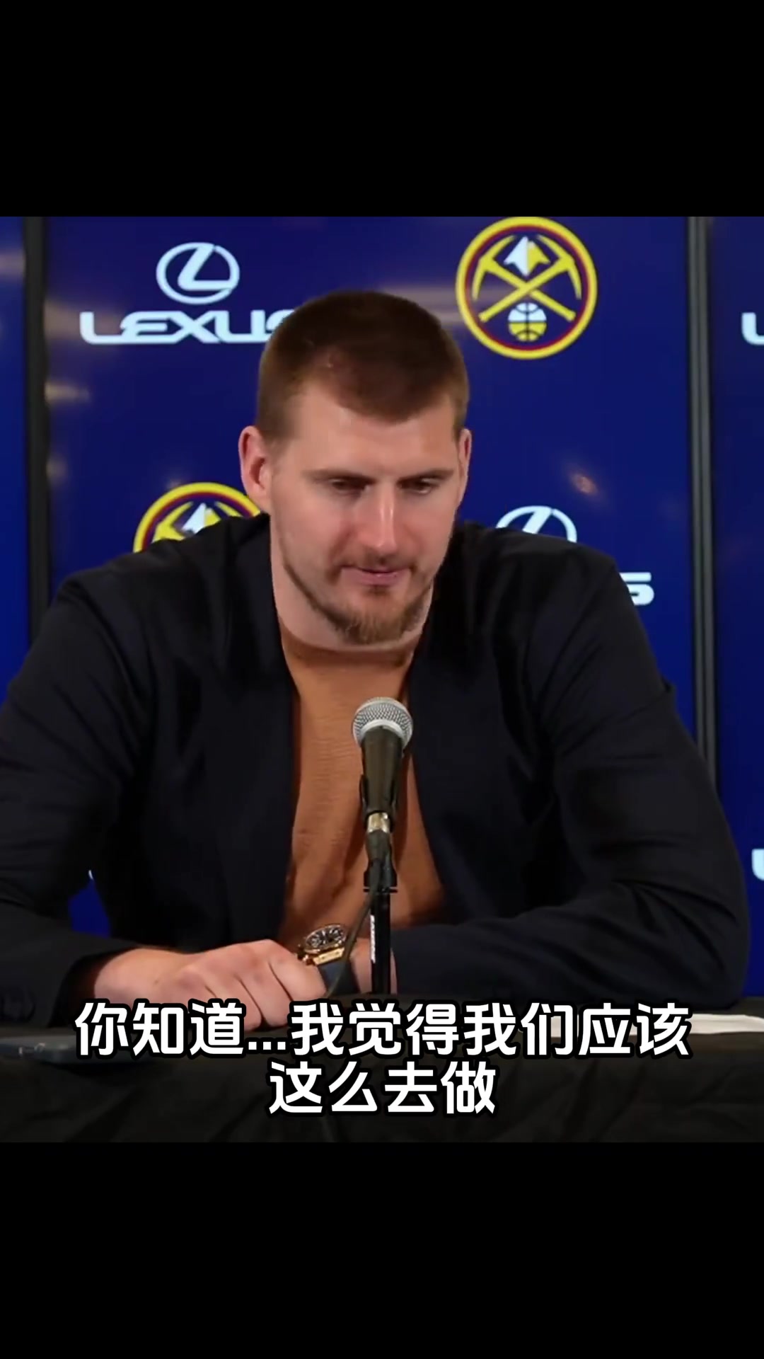 约老师 ！要不考虑一下湖人，他们迫切需要一个中锋????