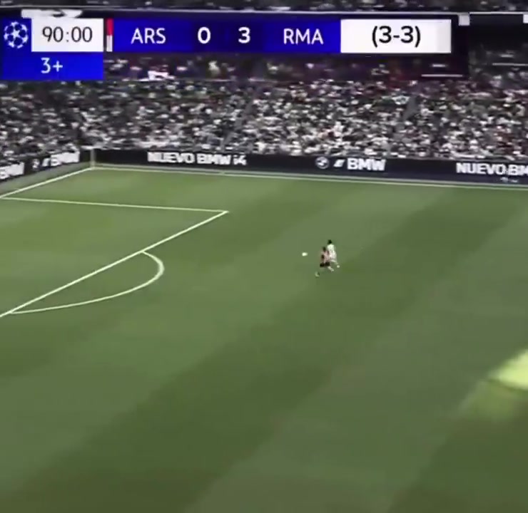 皇马球迷恶搞：皇马4-0阿森纳！维尼修斯绝杀&塔帅气的打滚?
