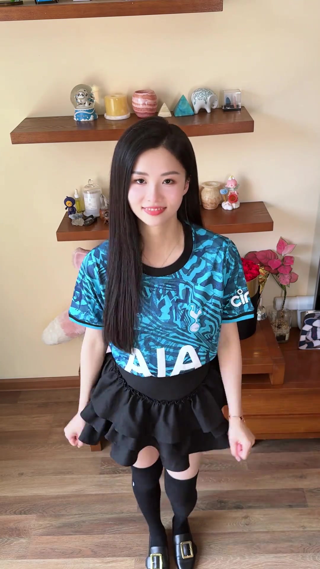 说一声梦鸽真可爱不过分吧~梦鸽是众多足球女博主最耐看的?