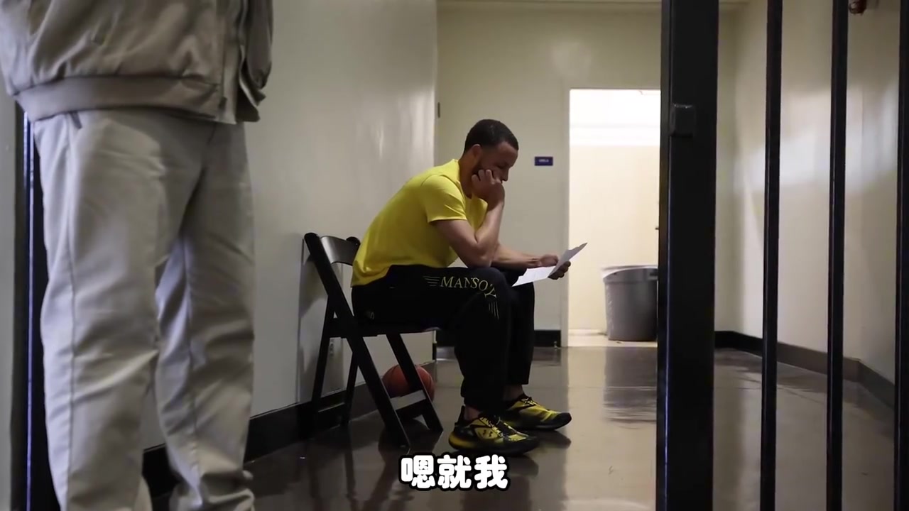 杨毅：我觉得现在37岁的库里，比十年前27岁的库里还厉害！