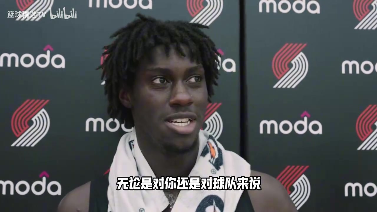 西索科谈杨瀚森：他太棒了！他的球商极高！他总是面带微笑！