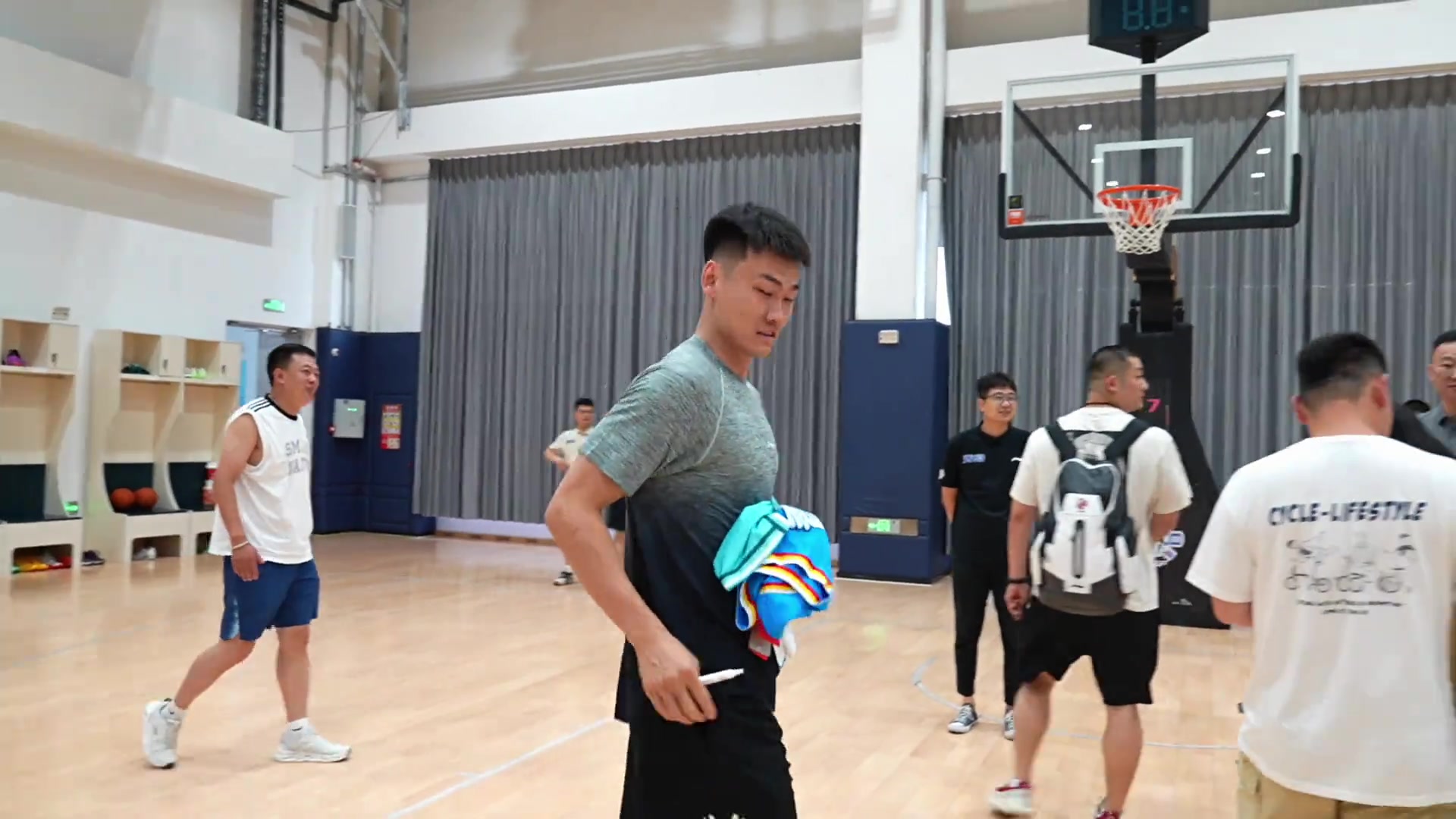 ??NBA未来潜力巨星?杨翰森中国行！！！?