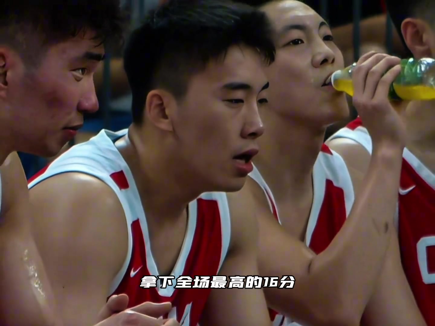新秀变大腿！中国男篮未来的锋线答案终于出现了吗？