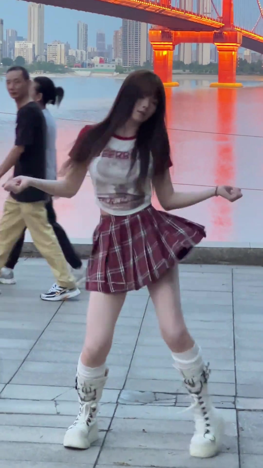 管子煜女友，没想到他喜欢这种网红