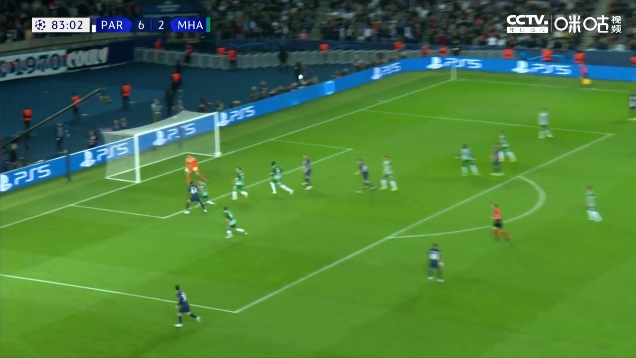 梅西也两射两传了！索莱尔打入巴黎本场第7球