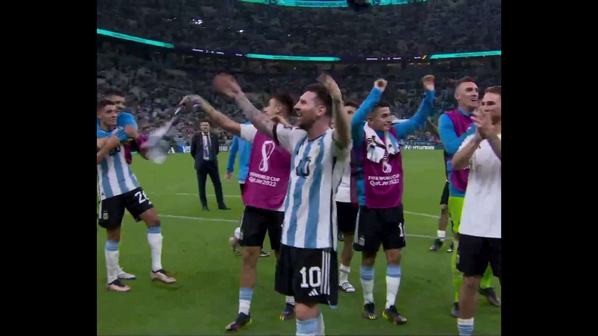 一射一传拯救阿根廷！梅西赛后向球迷致谢！